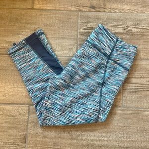 Zella Crop Leggings - size medium